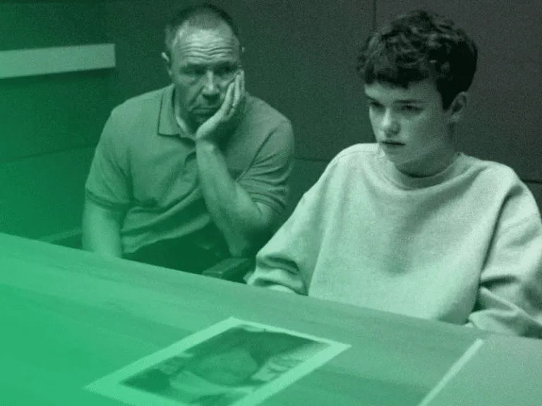 “Adolescência”: o que a série revela sobre crimes digitais